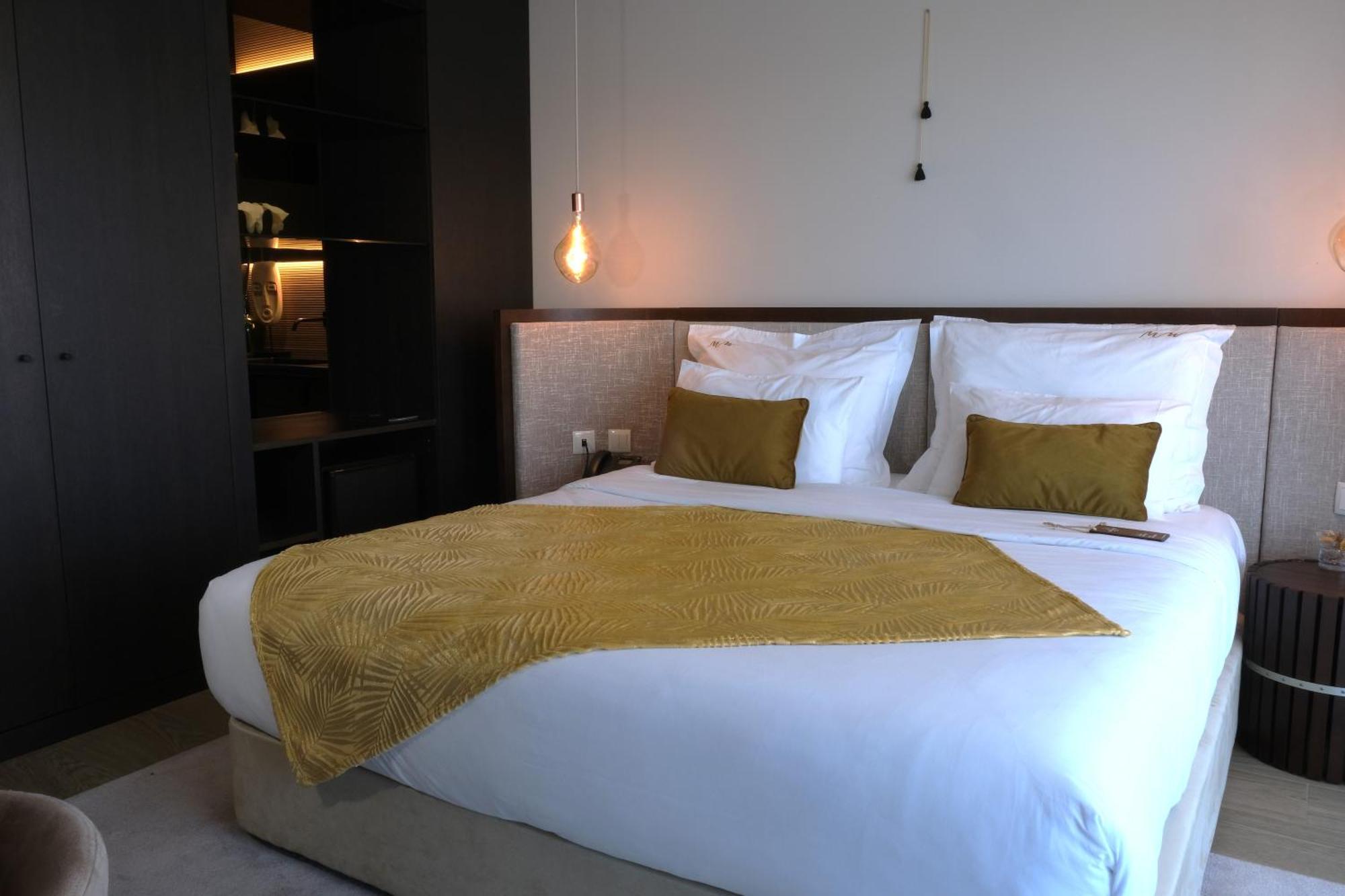 Mw Douro Wine & Spa Санта-Марта-ди-Пенагиан Экстерьер фото A bedroom at the hotel